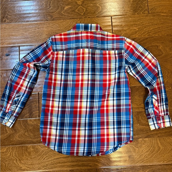 Tommy Hilfiger kids button up shirt - Picture 4 of 4
